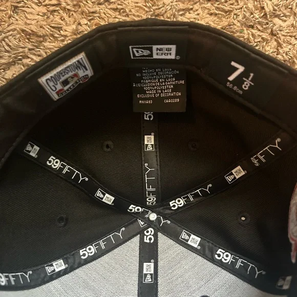 New Era Montréal Expos Special Edition Fitted 7 1/8 - Picture 9 of 10